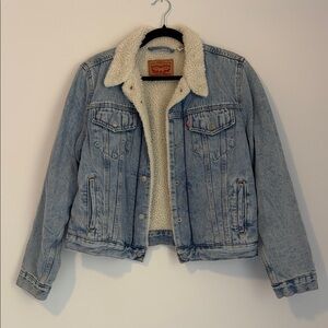 Levi's Light Blue Denim Jacket with Cream Sherpa Lining